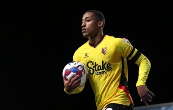 切尔西锋将佩德罗：以努力证价值，盼携手球迷创辉煌